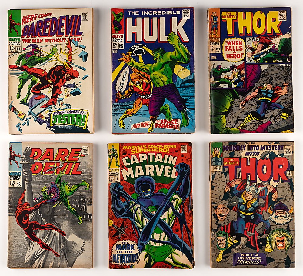 1960s Marvel Super-Hero Comic Book Treasure Chest Collection (32)