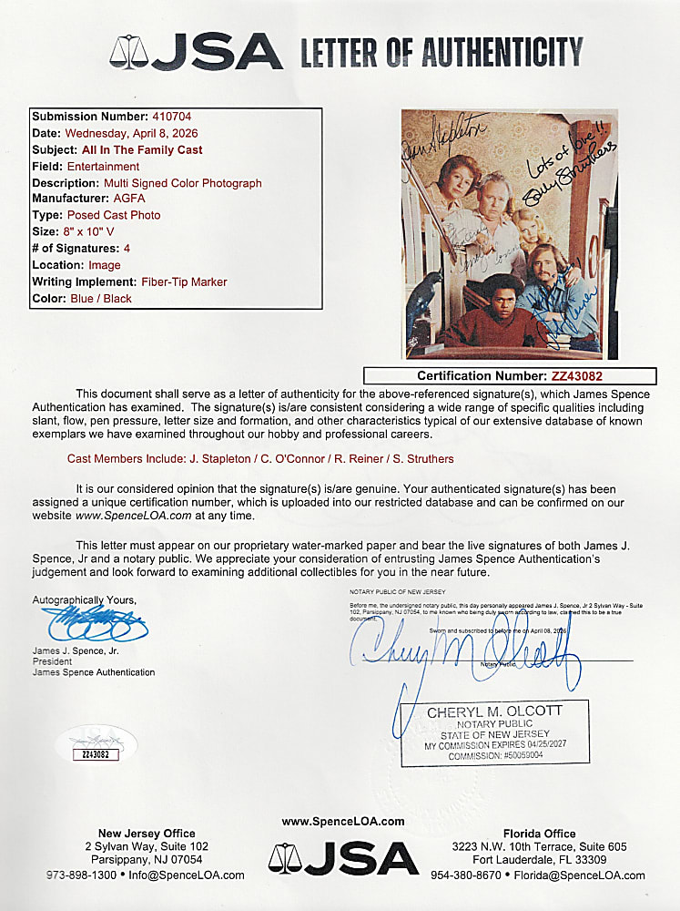 "All in the Family" Cast-Signed Photograph with O'Conner, Stapleton, Struthers & Reiner - Full JSA LOA