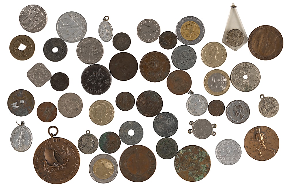 1800s-2000s Foreign Coin and Paper Currency Collection (480+)