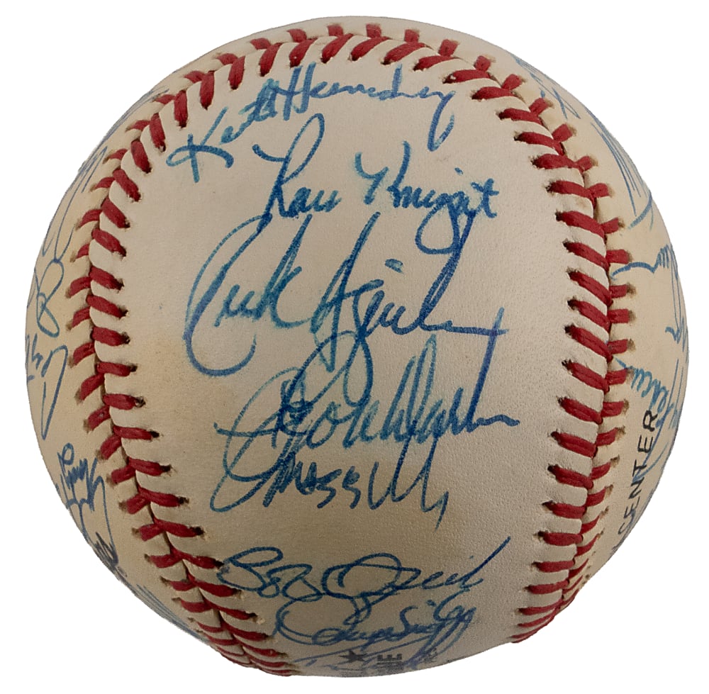 1986 World Champion New York Mets Team-Signed ONL/Feeney Baseball with (29) Signatures Plus Full JSA LOA - Period Signed!