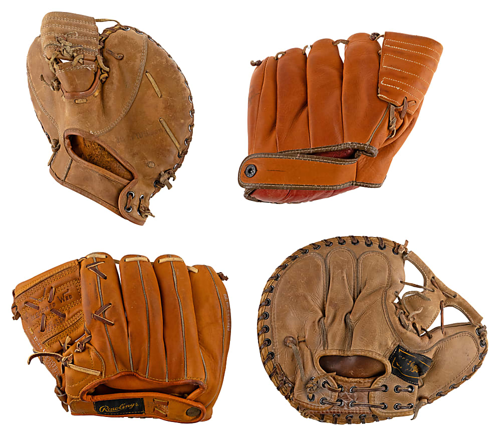 1950s Brooklyn Dodgers Hall of Famer Store Model Gloves (4) with Campanella, Hodges, Reese & Snider