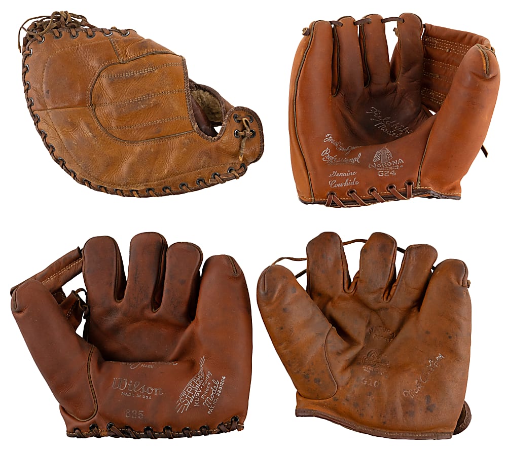 1940s-1950s Store Model Gloves (4) with Spook Jacobs in Original Photo Box