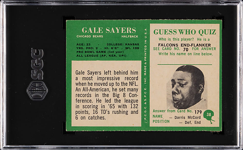 1966 Philadelphia Football #38 Gale Sayers Rookie SGC EX/NM 6