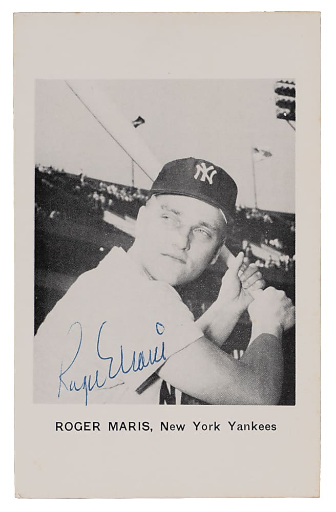 Roger Maris Signed 1965 Jay Publishing New York Yankees Postcard #15