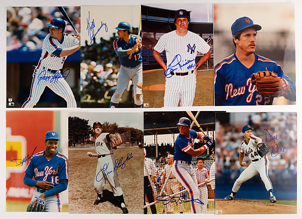 New York Yankees & New York Mets Signed Photograph & Magazine Collection (24)