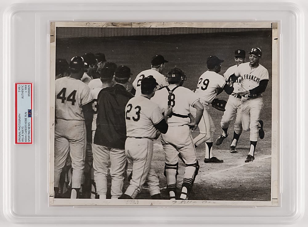 1969 Willie Mays 600th Career Home Run Original Sporting News Type I Photograph - PSA Authentic