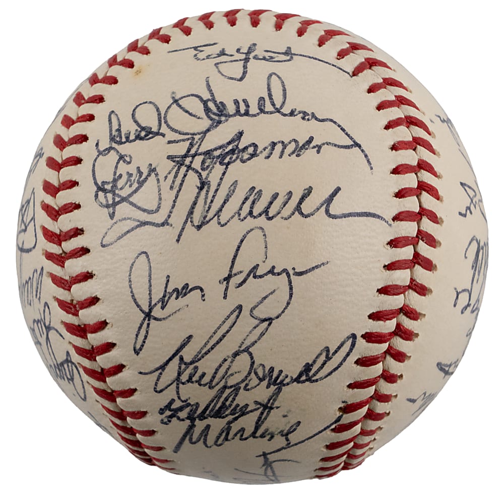 1972 New York Mets Team-Signed Baseball with (31) Signatures Including Mays, Berra & Seaver - JSA LOA