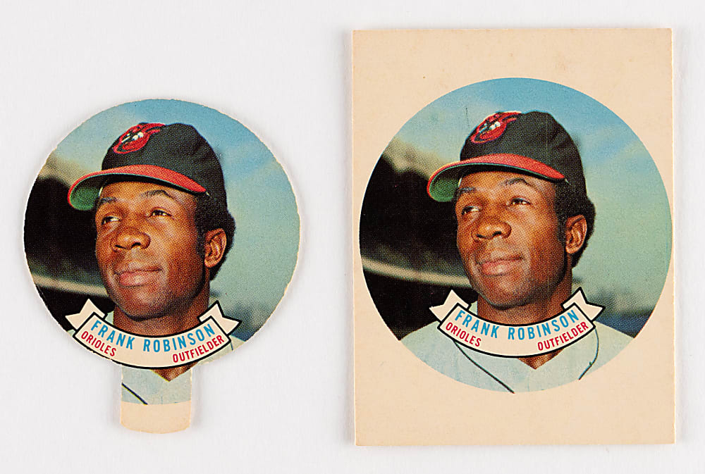 1970 Topps Candy Lids Frank Robinson Disc & Proof Pair - Very Tough & Clean!
