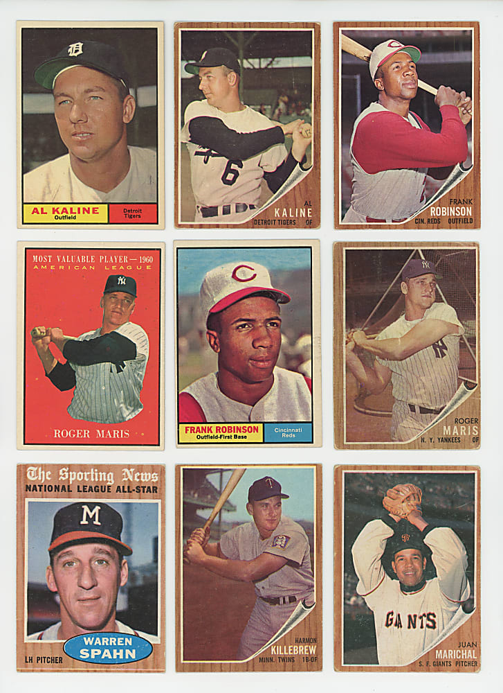 1961 & 1962 Topps Hall of Fame & Star Collection (24) with (2) Clemente, (2) Koufax, Aaron, Mantle & Mays