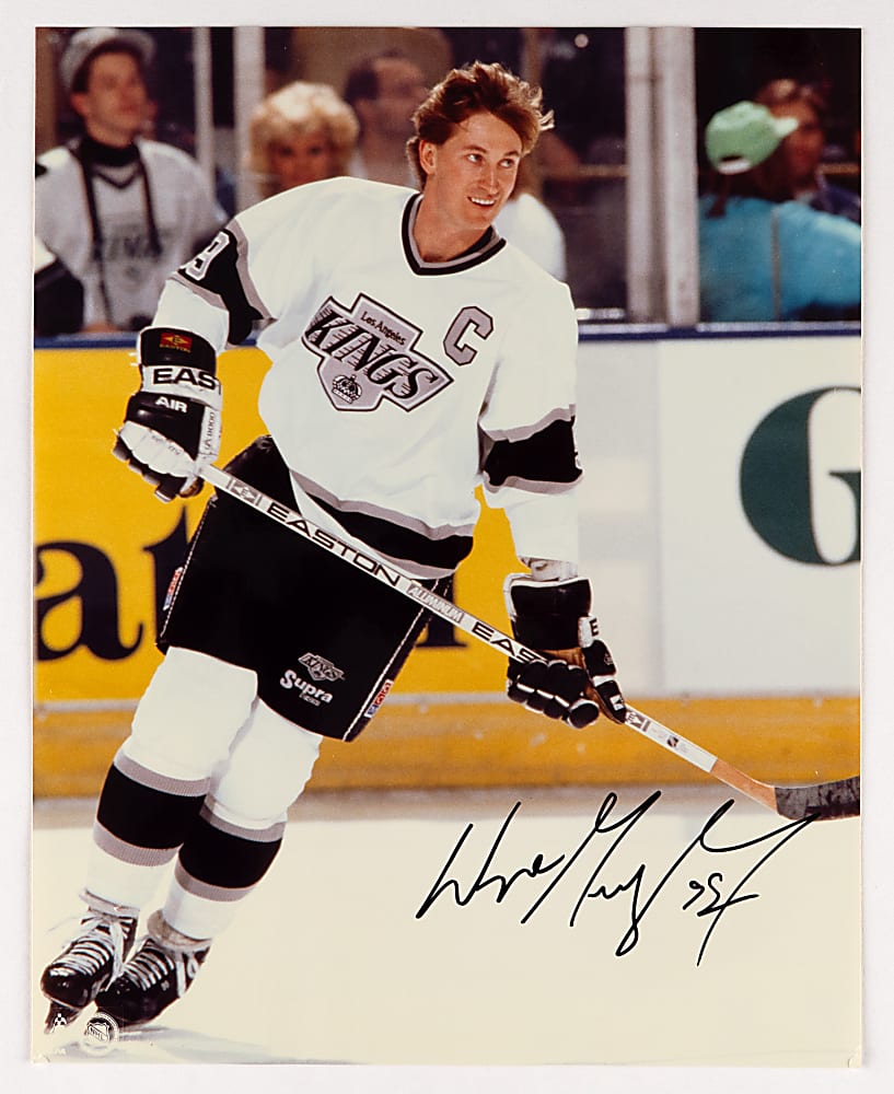 Wayne Gretzky Single-Signed Photograph