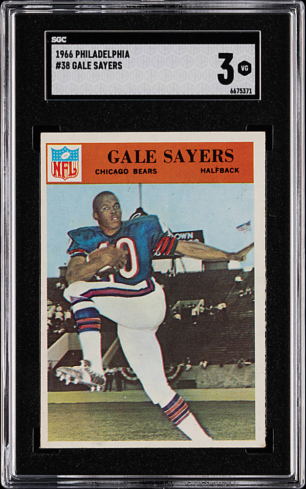 1966 Philadelphia Football #38 Gale Sayers Rookie SGC VG 3