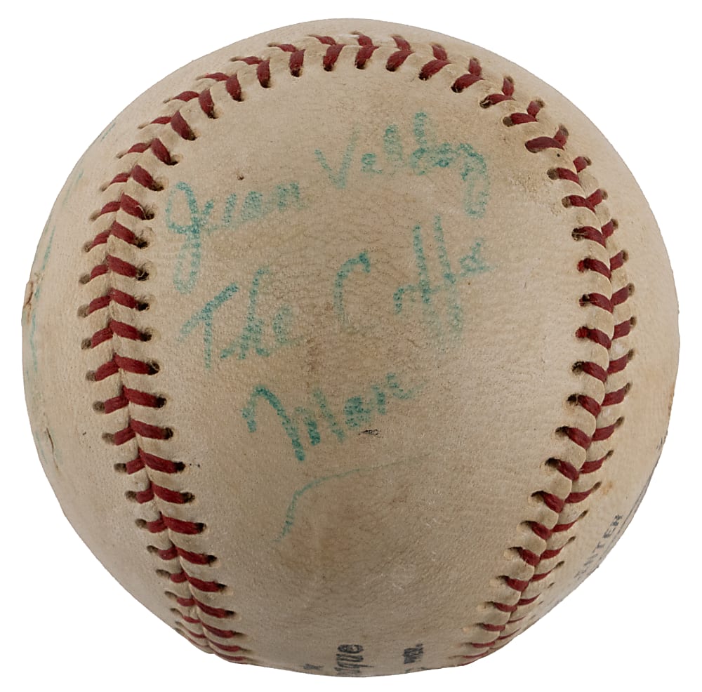 Roberto Clemente Signed ONL/Giles Baseball with Full PSA/DNA LOA