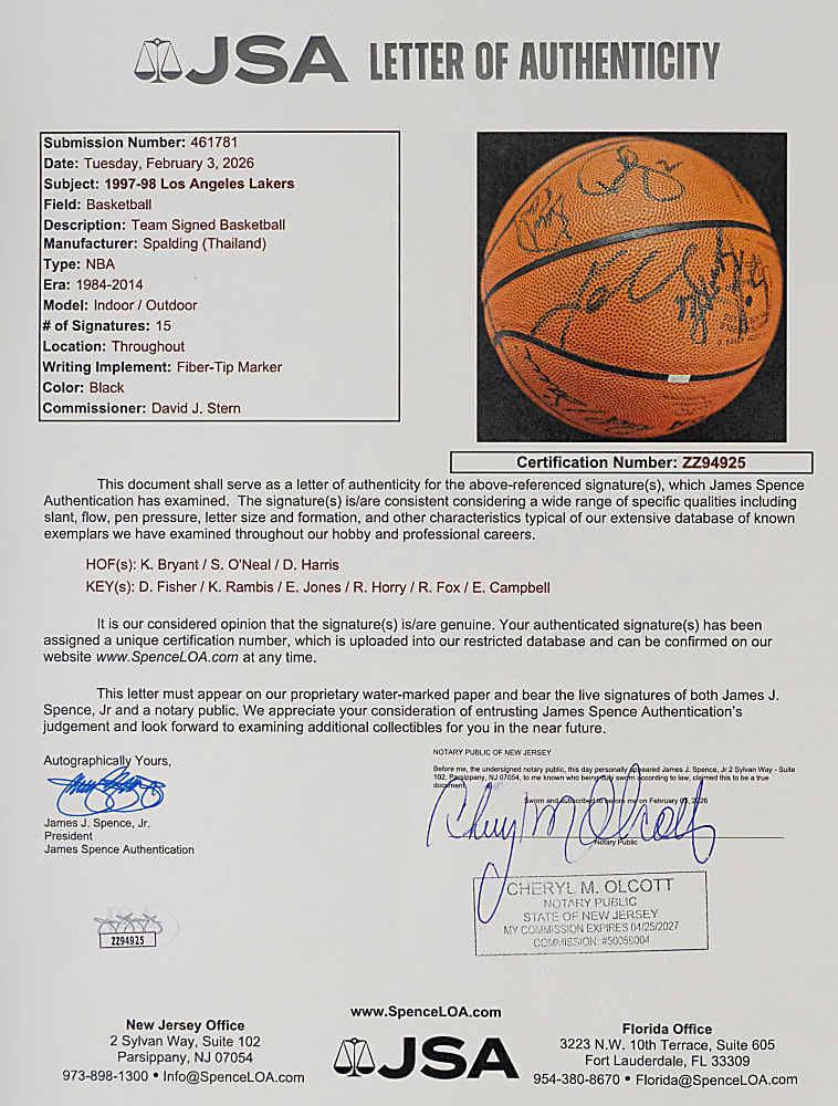 1997-1998 Los Angeles Lakers Team-Signed Basketball with (17) Signatures Including Shaquille O'Neal & Kobe Bryant - Full JSA LOA & Lakers LOA