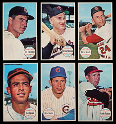 1964 Topps Giants High-Grade Group (16) with (5) Hall of Famers