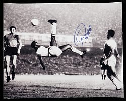 Pele Signed Iconic Bicycle Kick 16x20 Photo