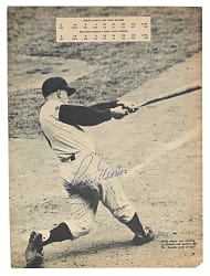 Roger Maris Signed Circa 1962 Newspaper Photo - Full Beckett LOA