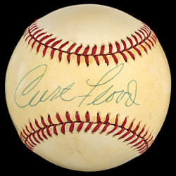 Curt Flood Single-Signed ONL/Giamatti Baseball - PSA/DNA 7