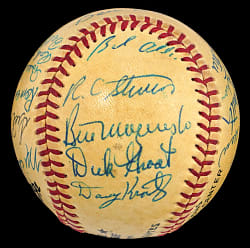 1960 World Champion Pittsburgh Pirates 1970s Reunion Team-Signed ONL Feeney Baseball with (23) Signatures - Beckett Full LOA