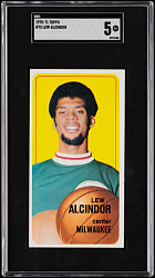 1970-1971 Topps Basketball #75 Lew Alcindor SGC EX 5