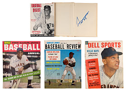 1950s-1960s Willie Mays Signed Magazine & Book Lot (5)