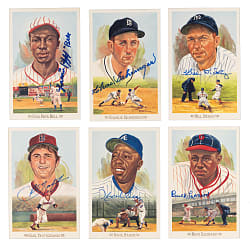 Hall of Famer Signed 1989 Perez-Steele Celebration Postcard Collection (14) with Hank Aaron
