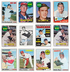 1965-1971 Topps Shoebox Collection (400+) with (40+) Hall of Famers & (9) 1969 Topps White Letter Variations