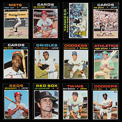 1971 Topps Near Complete Set (725/752) - Clean!
