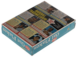 1962 Post Cereal Oat Flakes Complete Box (6 Cards) Including #6 Roger Maris & #142 Willie Mays