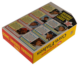 1962 Post Toasties Cereal Complete Flip-Out Spout Box with (7) Cards on Back Including #29 Brooks Robinson - Gorgeous!