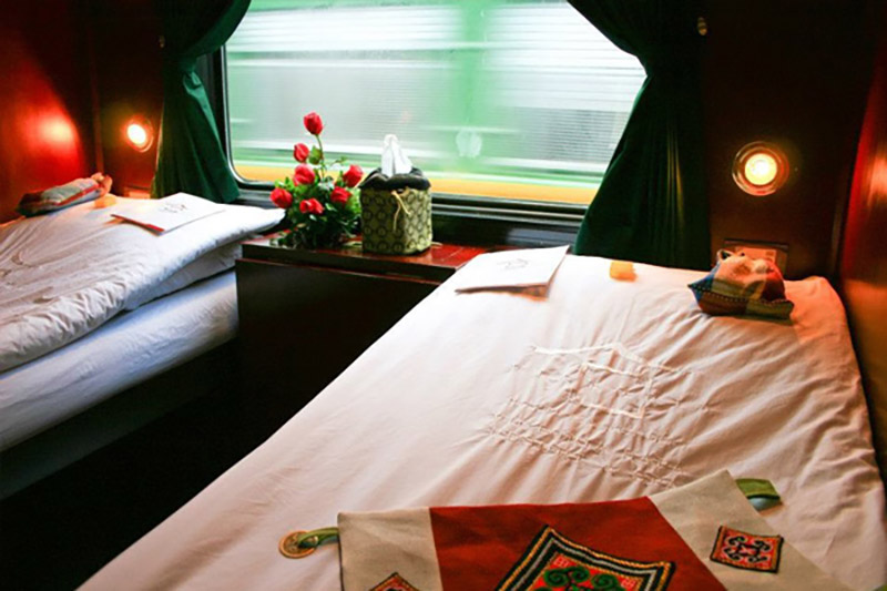Tàu Vic Sapa Train