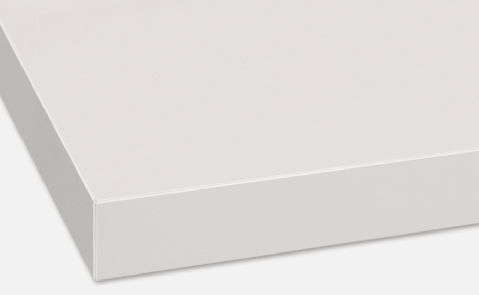 梨地のエンボス加工が施された共巻エッジ