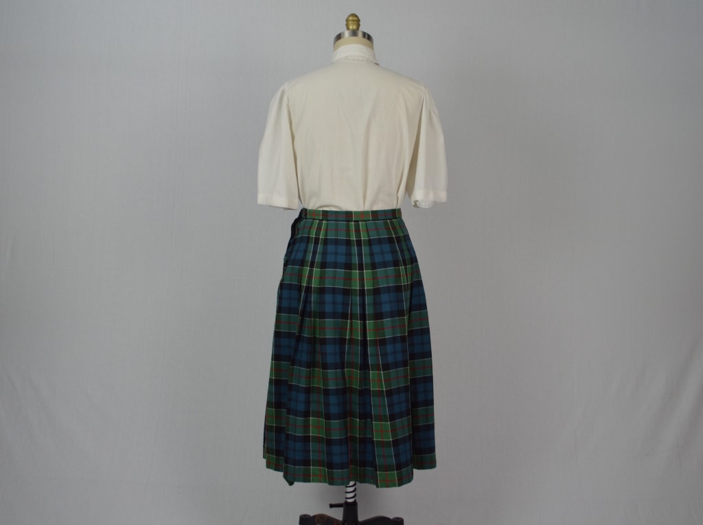 Tracy Turnblad School Uniform