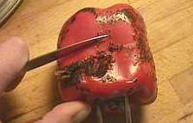 Peler un poivron au couteau - Technique culinaire - Recette par Chef Simon