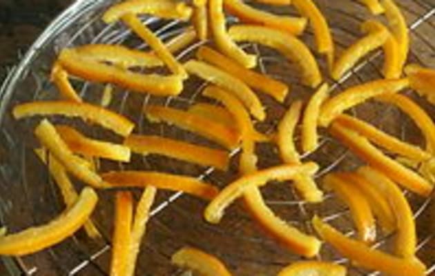 Zestes d'oranges confits maison pour pâtisserie et entremets - Recette par  Chef Simon