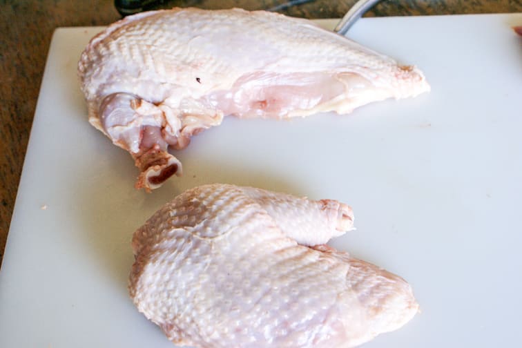 Découper une volaille à cru en 8 morceaux - Découpe pour gros poulet