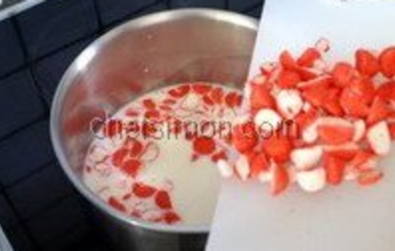 Glace aux fraises tagada - Etape 3
