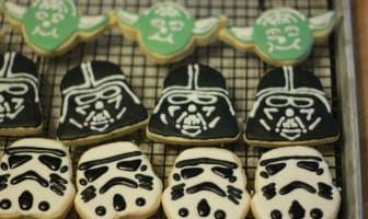 Biscuits décorés Star Wars avec la glace royale