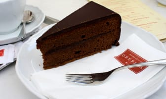 Une part de Sachertorte