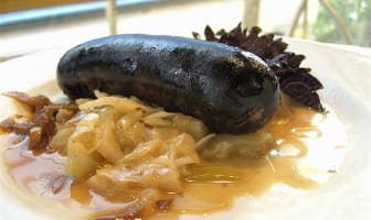 Boudin noir sur assiette