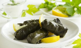 Assiette de dolmas