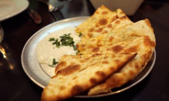 Naan fromage