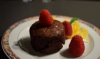 Petit moelleux au chocolat et framboises