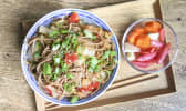 Le wok, une valeur sûre à table et au Scrabble !