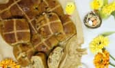 Hot cross buns