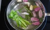 Court-bouillon cru