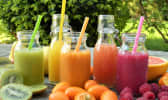 Verres de jus de fruits