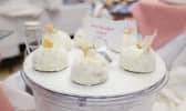 Minis dômes de nougat glacé