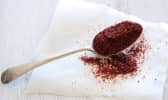Sumac dans une cuiller