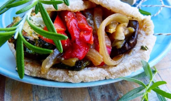 Légumes grillés pour repas ensoleillés