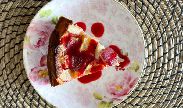 Clafoutis de pêches à la cardamome